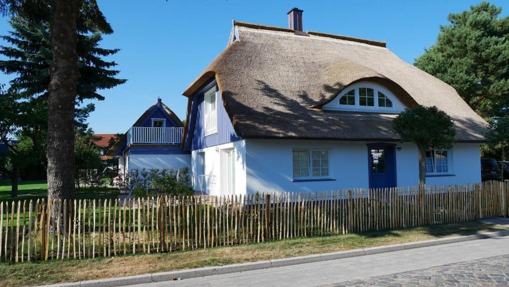 Kapitaenshaus Kammer Born Luaran gambar